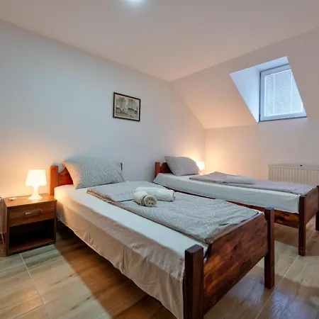 Motel Prenociste Braca Sekulici Bela Zemlja